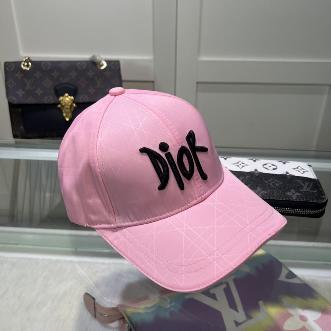 Christian Dior Caps